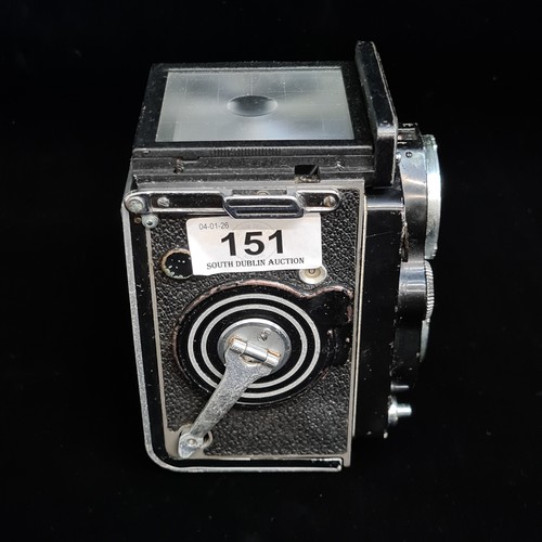 151 - Star Lot : A 'Rolleiflex 3.5F Model 3 twin lens reflex' medium format film camera. Features a 'Carl ... 