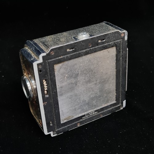 159 - Super Star Lot: A 'Hassleblad 500c medium format' film camera fitted with a 'Carl Zeiss 1:2.8/ 80 mm... 