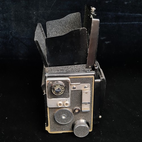 164 - Star Lot : A vintage 'Rittreck MKK 6x9 film SLR' camera body. This camera is notable for being one o... 