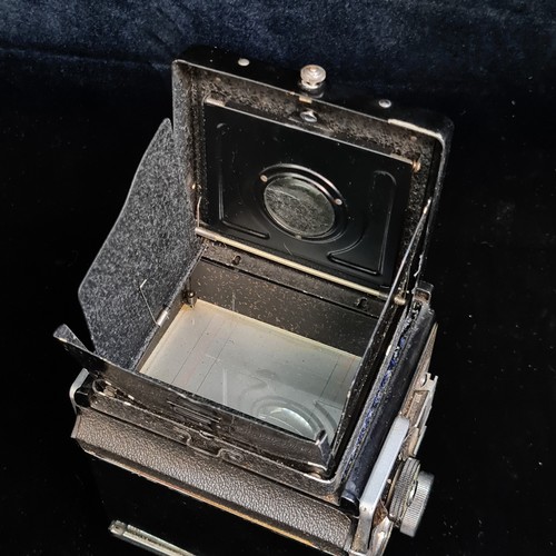 164 - Star Lot : A vintage 'Rittreck MKK 6x9 film SLR' camera body. This camera is notable for being one o... 