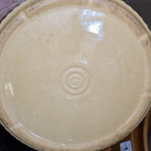 1052 - Group of assorted kitchen ceramics, including ribbed stoneware casserole dishes, two white Mason Cas... 