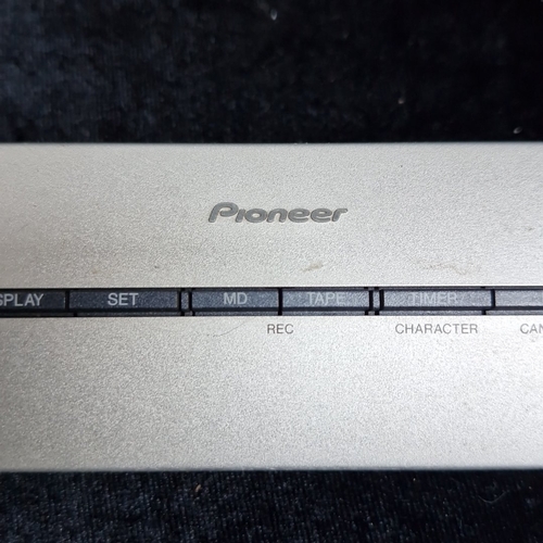 401 - A good surround sound Pioneer silver-finished system, comprising a subwoofer, separate media players... 