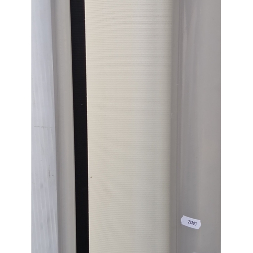 417 - A Nobo Acco wall-mounted pull-down projection screen in aluminium cassette with retractable fabric s... 