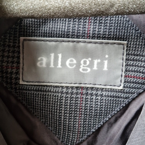 425 - A grey Allegri single-breasted coat, with concealed front fastening, long sleeves and side pockets, ... 