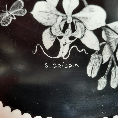 396 - Six vintage Countryside animal decorative hanging plates. Lot includes examples with ''S. Crispin'' ... 