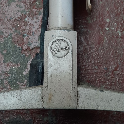 418 - A wonderful vintage 1960s hand held hoover.