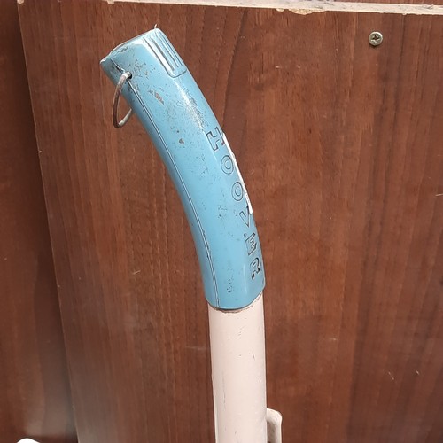 418 - A wonderful vintage 1960s hand held hoover.