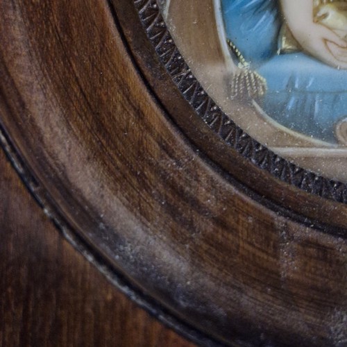 170 - Star Lot: A beautiful 19th century miniature oil on board painting. Features 'Jeanne Françoise Julie... 