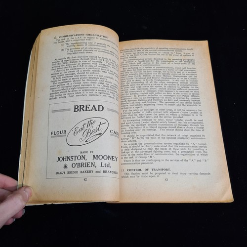 152 - A vintage ''Defence : The Handbook of the Local Security Force'' published in Ireland in 1940. It se... 
