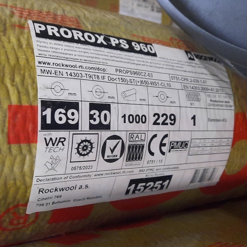 4 Rockwool mineral-wool pipe insulation sections, PROROX PS 960 ...