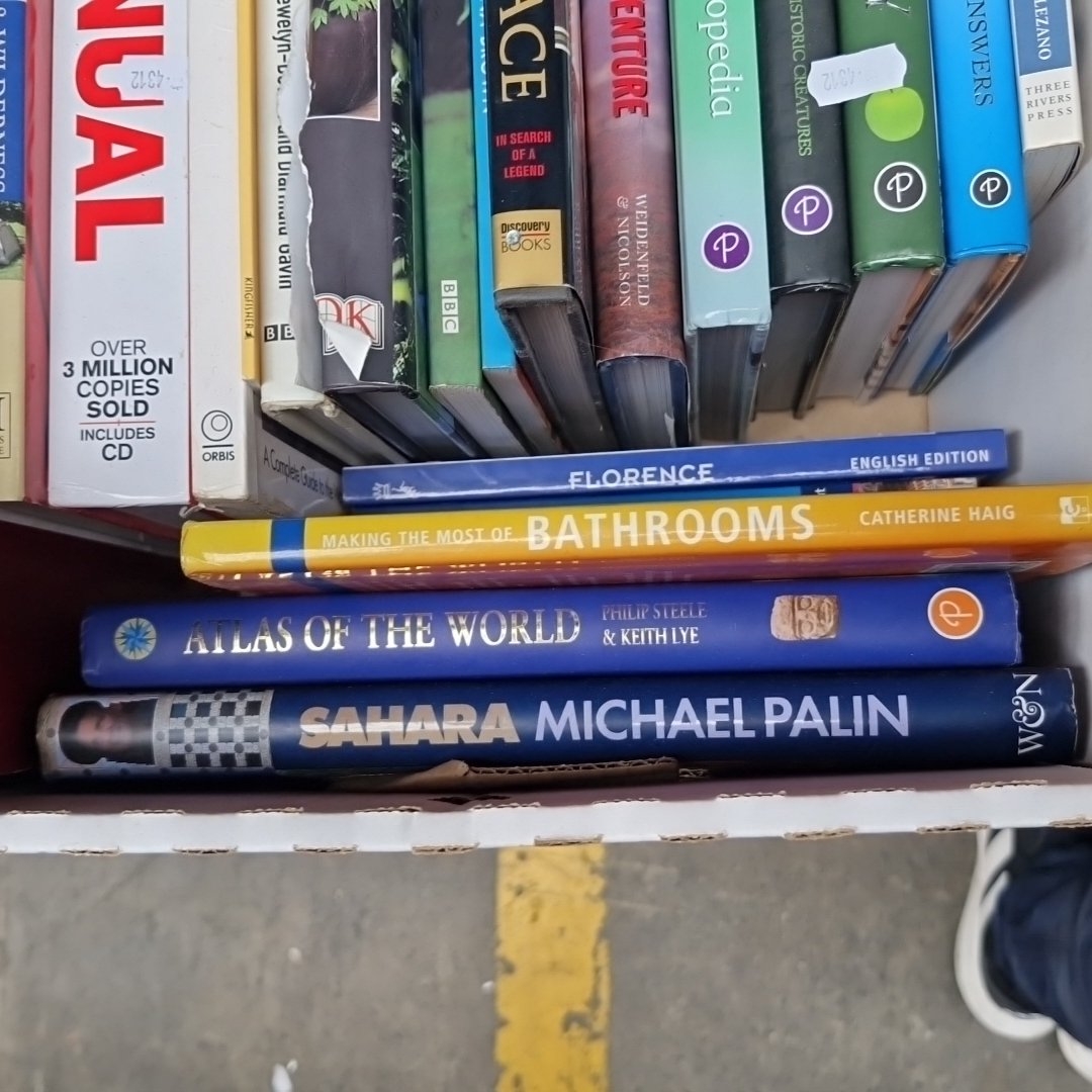 A group of assorted hardback and paperback reference and hobby books ...