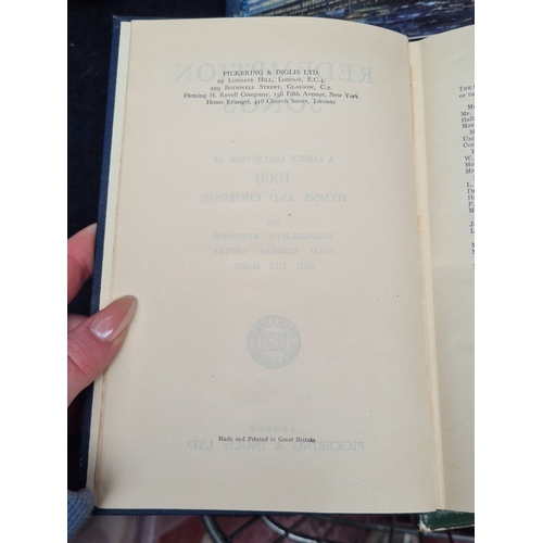 A quantity of illustrated hardback reference books, Photography of ...