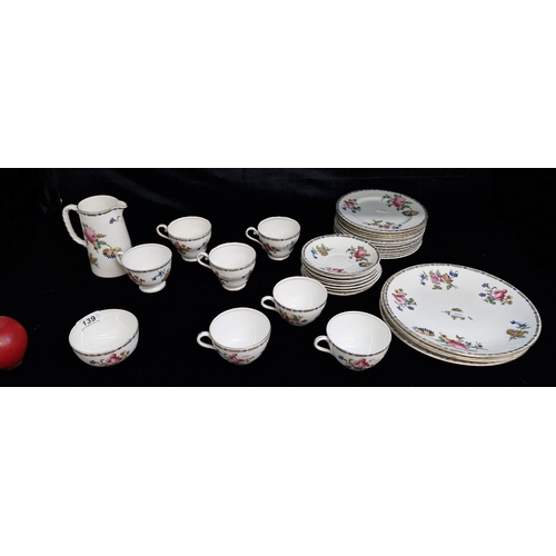 139 - A large collection of Aynsley Syracuse floral patterned China. Lot includes a sugar bowl, sandwich p... 