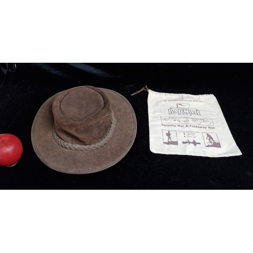 143 - An original Barmah Australian foldable bush hat in chocolate brown suede leather. Size M. With origi... 