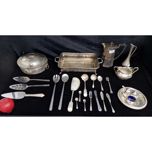 147 - A group of assorted vintage and antique silverplated items including an Art Deco coffee pot with Bak... 
