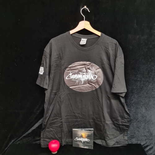 176 - A Jazzy One Zdokumentováno CD and T-shirt album merchandise. Tshirt size 2XL.