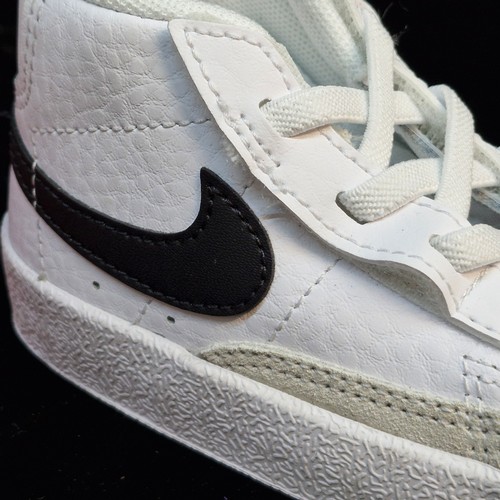 167 - A pair of alomost new in box Nike Blazer Mid 77 children's high top trainers. Size Child UK 4.5. €45... 