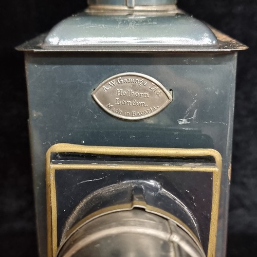 151 - Star Lot: A fabulous antique 19th century A.W. Gamage Ltd Holborn London magic lantern projector. Pr... 