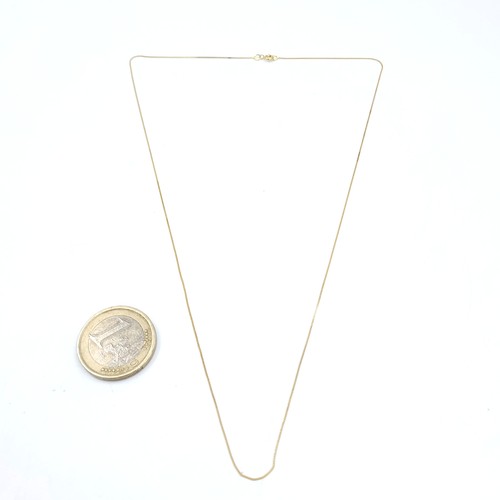 An elegant nine carat gold 375 chain necklace. Stamped 375 to clasp ...