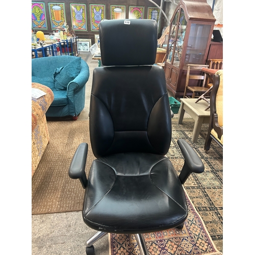 112 - Contemporary office chair