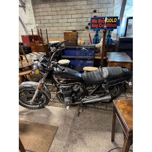 Honda, a 1980's CR650 model motorbike (American import) mileage observed at 8,525.