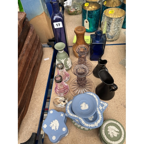 17 - Mixed lot Wedgwood jasperware, glass etc