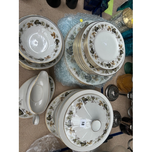 18 - Royal Doulton porcelain dinner service in the Larchmont pattern
