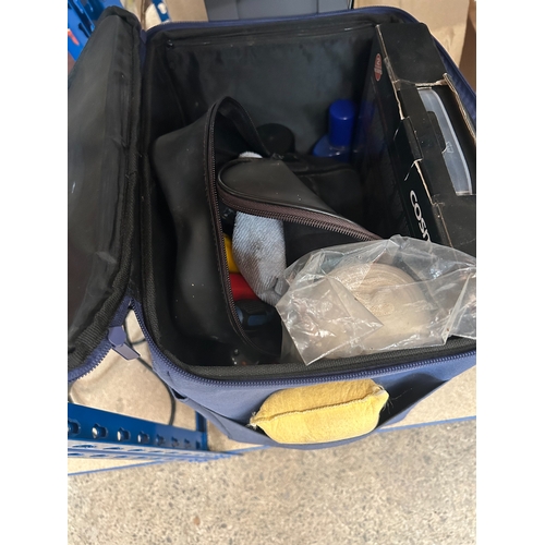 54 - A cased collated mixed car cleaning / maintenance kit, various products etc