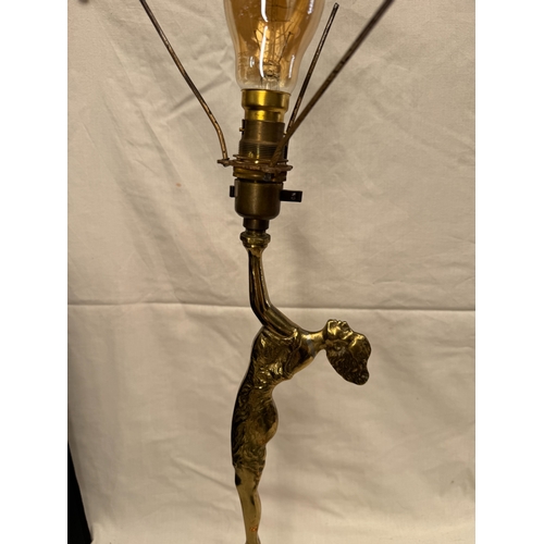 52 - Antique figural desk / table lamp in the Art Deco style in the form of a standing female figure / da... 
