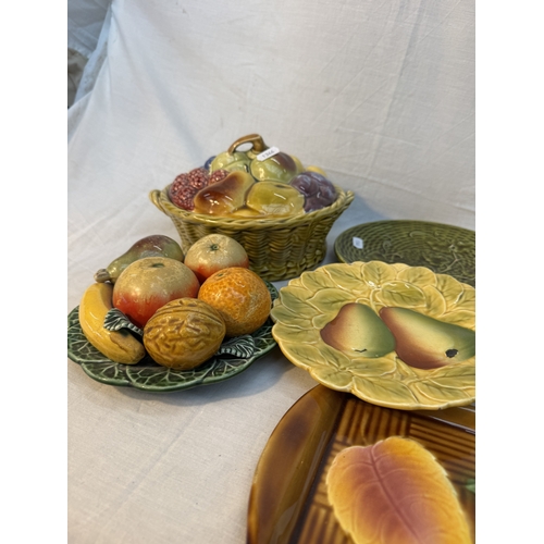 32 - Mixed lot of colorful ceramics to include royal doulton lambeth stoneware jug, etc