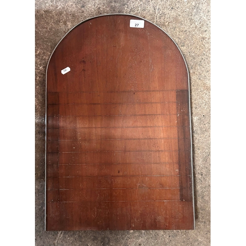 Lot 27        
