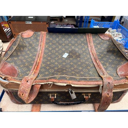 Lot 56        
