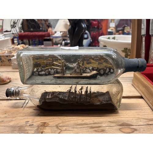 2 - Two vintage glass ships in bottles (2)