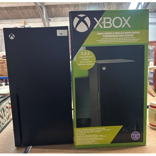 10 - Xbox X series replica mini fridge, held in original box