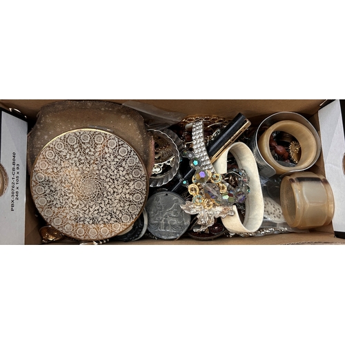 41 - Mixed quantity of costume jewellery and bijouterie to include coins, medals, watches, napkin rings e... 