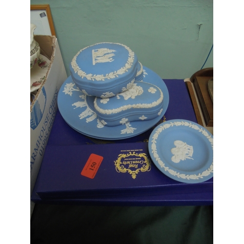 150 - 2 Royal Crown Derby boxed plate and cake knife, together with 5 Wedgewood style patterned ornaments