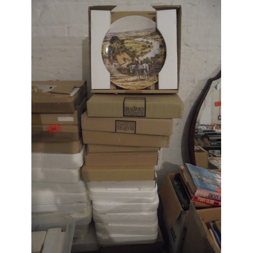 341 - Selection of boxed plates, 13 in total, Bradbury Mint, Bradford Exchange and others of rural scenes