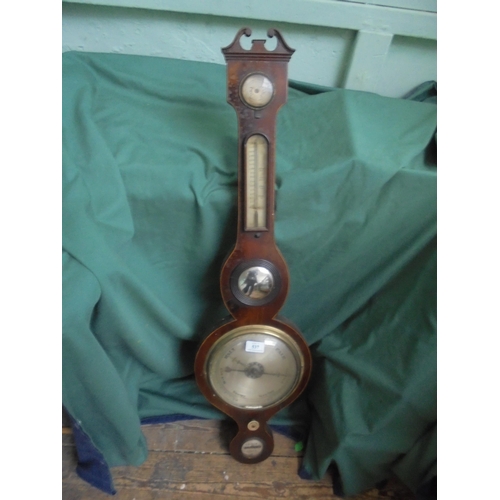 537 - Mahogany veneererd banjo style barometer with temperature gauge by J. Cohen, Louth