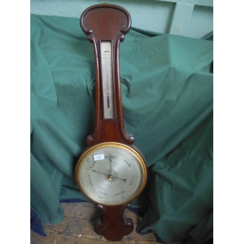 542 - Mahogany wood banjo style barometer with thermometer (unnamed)