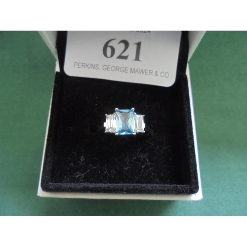 621 - 9 carat blue spinel and white stone ring, size O.