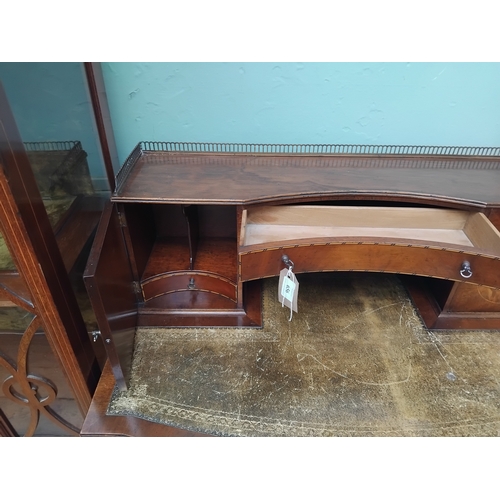 656 - Neat mahogany leather topped bonheur-de-jour with central drawer and 2 cupboards and drawer over, me... 