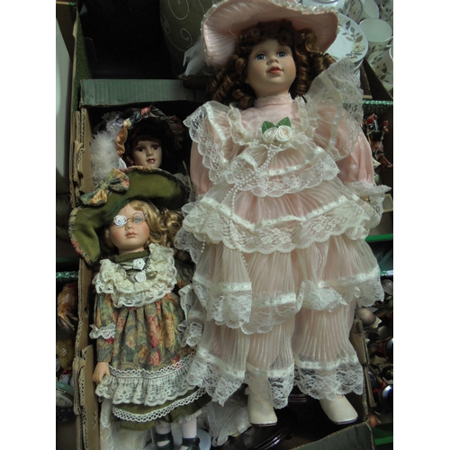 16 - 3 Victorian style dolls on stand of modern era