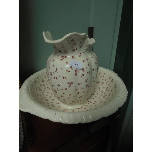 44 - Decorative jug and toilet bowl of Victorian style