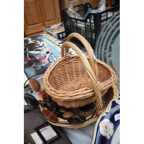 25 - Pair of wicker baskets and modern fruit bowl of glass and wire