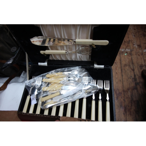 28 - Cased set of fish knives and forks, and fish servers, together with additional bone handled fish kni... 