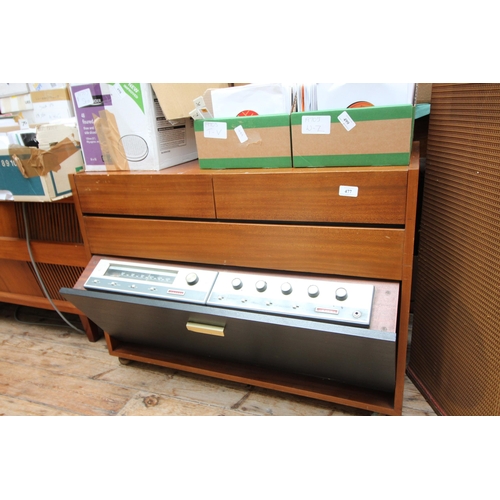 477 - Cased hi-fi system, wooden case to include a Truvox Amp, Truvox receiver model FM100, Truvox reel to... 