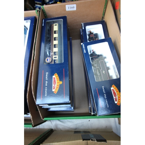 1160 - Originally boxed 00 gauge Bachmann railway engines and carriages, 4 engines being Standard Class 5MT... 