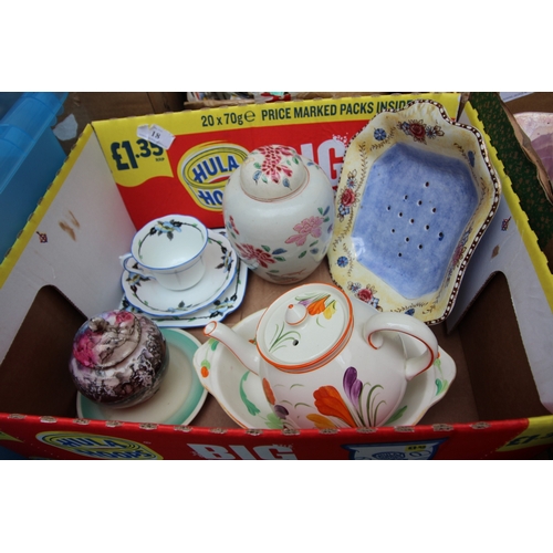 18 - Collection of retro chinaware, teapot, cups saucers, side plates and other items