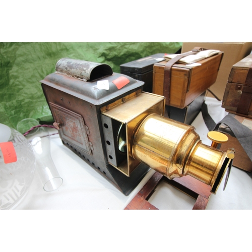 243 - Large Victorian Magic Lantern with 6'' lens