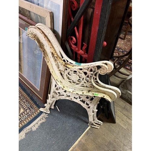 40 - Good Pair of Heavy Old Cast Iron Garden Seat Ends